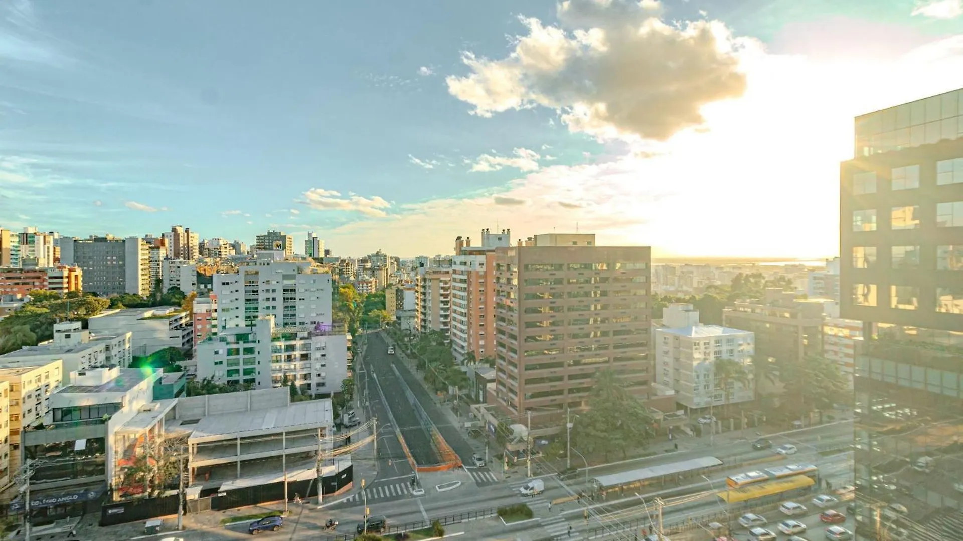 Studio Com Infra Completa No Bairro Boa Vista Porto Alegre Apartmán